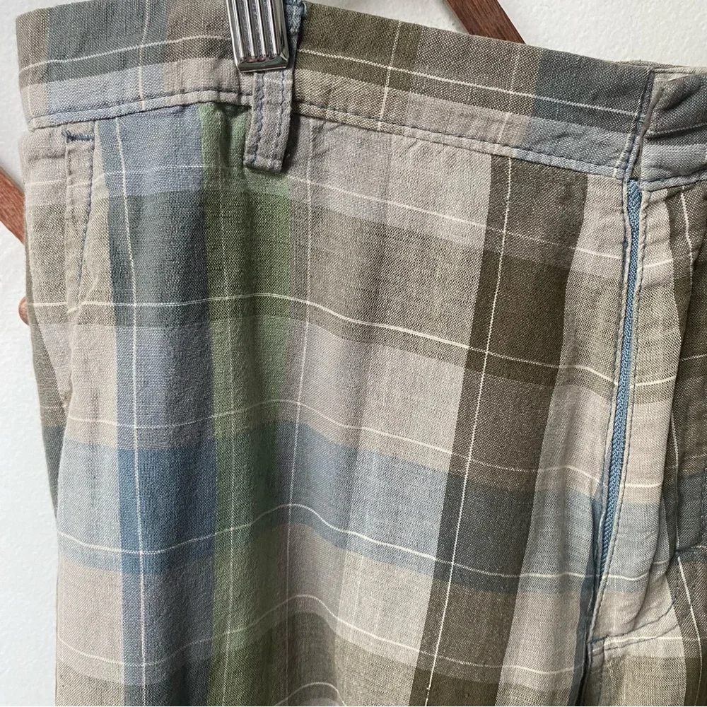 Banana Republic Linen Check Plaid Shorts